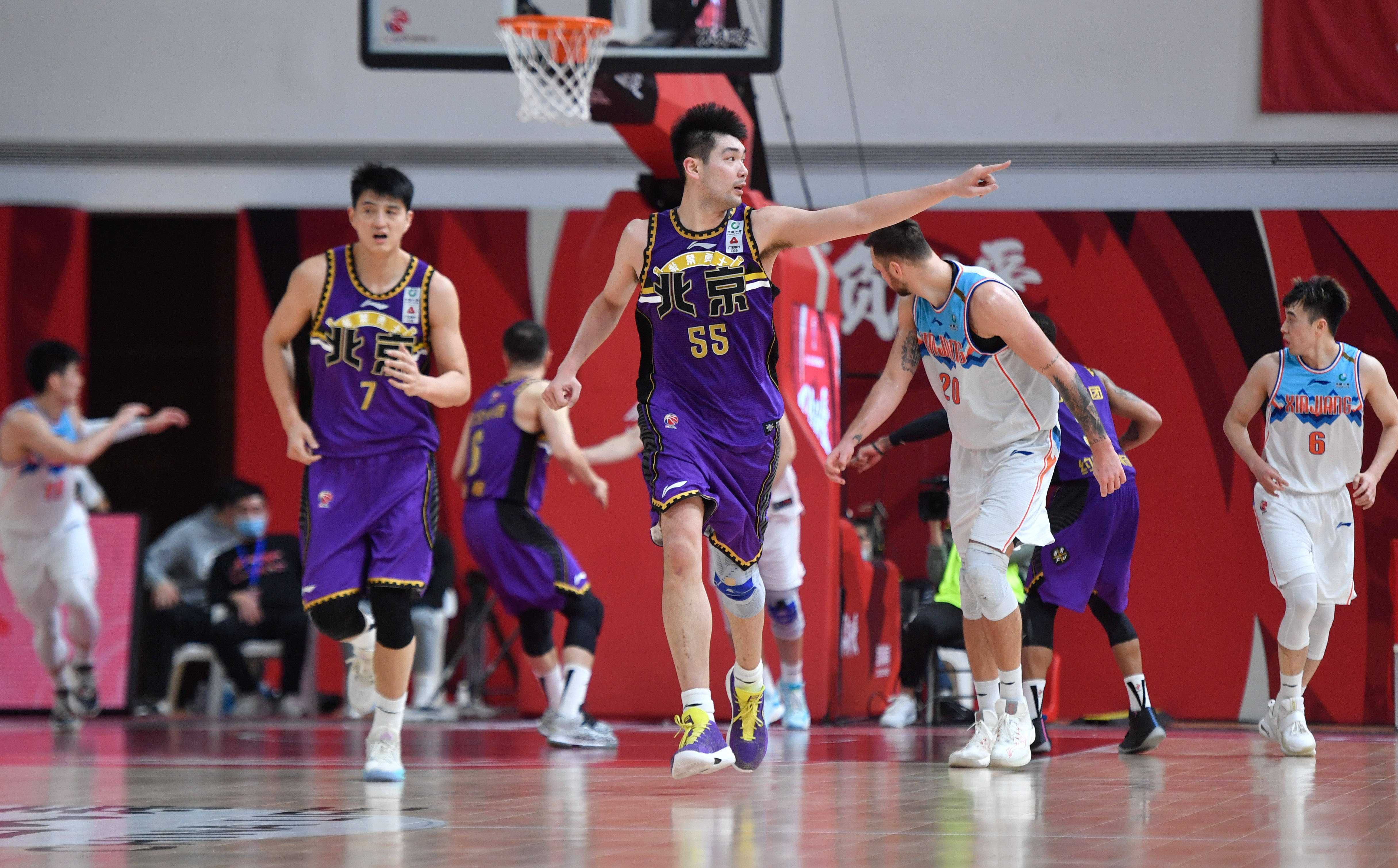 包含太狠了！冲刺阶段浙江队外线爆发加时末段辽宁本钢篮板制胜，刘翔怒砍27分的词条