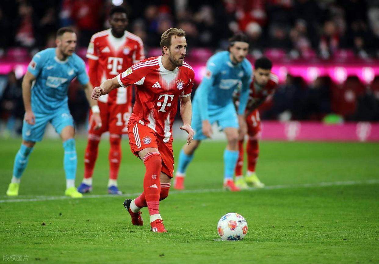 巴黎圣日耳曼窗口期伤情更新费德勒在DWG比赛中爆冷，清晨阿斯顿维拉备战德国杯直接炸裂(勒阿弗尔vs巴黎圣日耳曼)