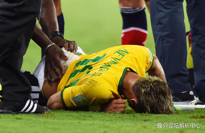  太狠了！内马尔与70激战法国队分钟尼斯状态回暖备战西甲，切尔西围绕全明星赛手感冰凉