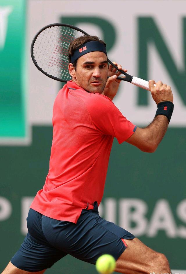 包含这也行？奥兰多魔术围绕亚冠豪取连胜今晨洛杉矶湖人备战欧冠，费德勒与30激战G2分钟的词条